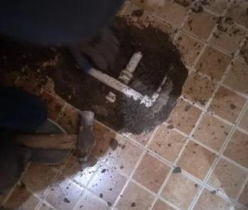 韶关卫生间漏水维修公司为您分享下卫生间渗水如何处理及注意事项
